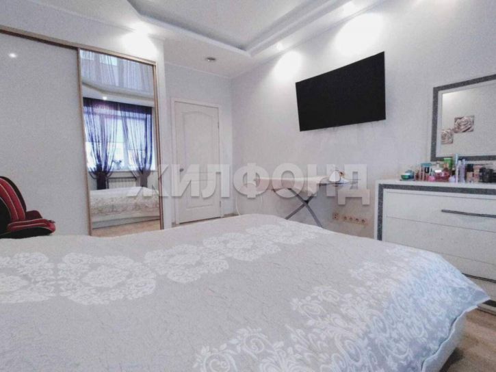 3-комн квартира Карповский переулок, д.12
