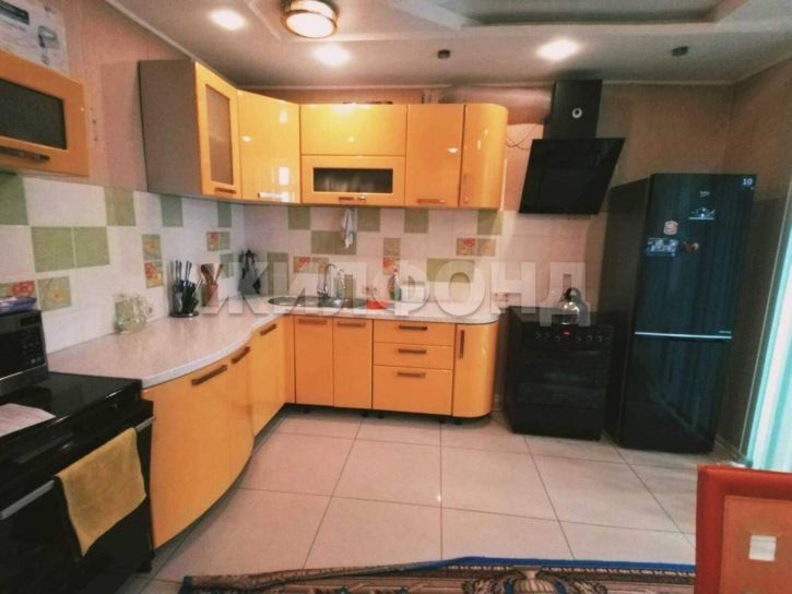 3-комн квартира Карповский переулок, д.12