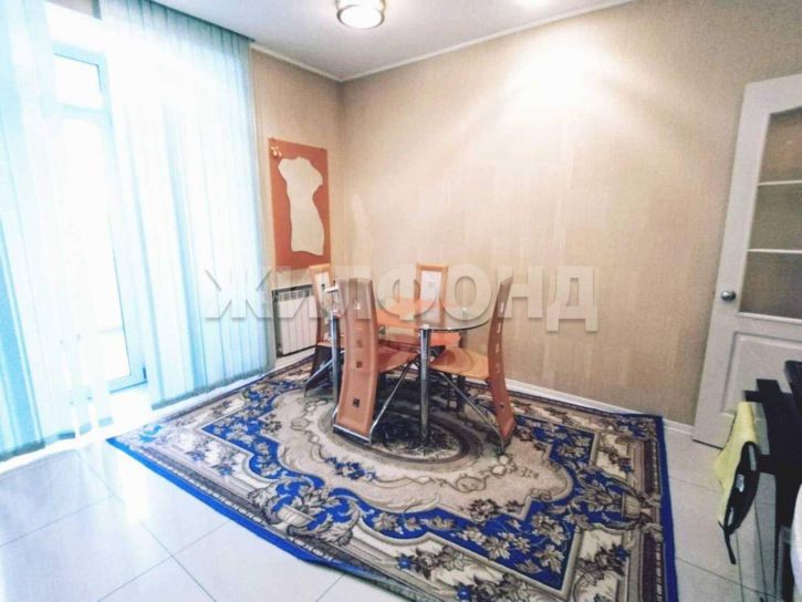 3-комн квартира Карповский переулок, д.12
