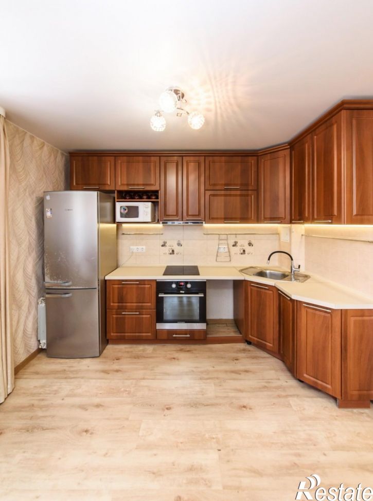 3-комн квартира пер. Ванцетти, 2