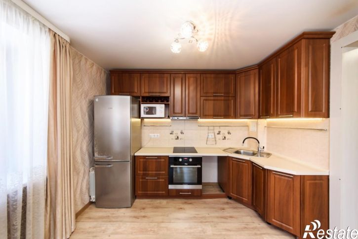 3-комн квартира пер. Ванцетти, 2