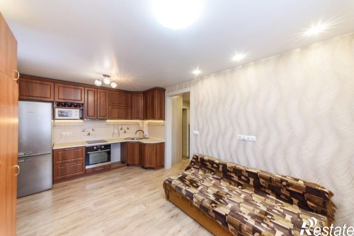 3-комн квартира пер. Ванцетти, 2