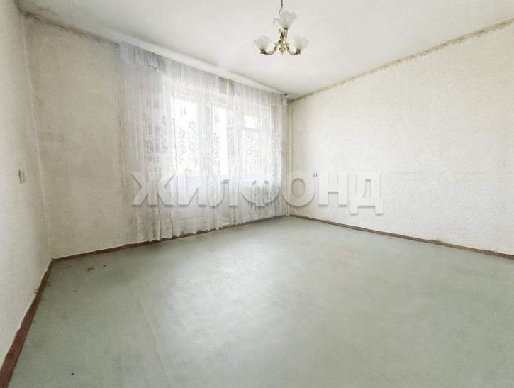 3-комн квартира Елизаровых улица, д.4