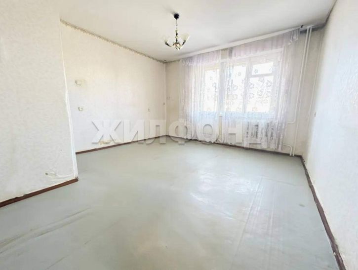 3-комн квартира Елизаровых улица, д.4