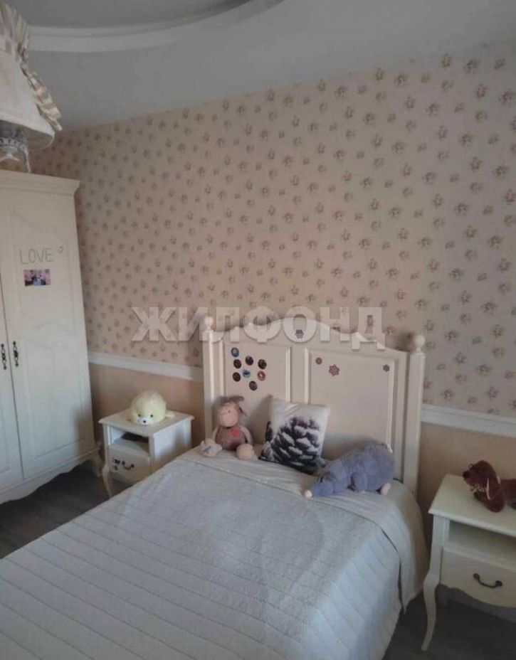 3-комн квартира Киевская улица, д.96