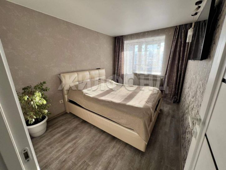 2-комн квартира Богдана Хмельницкого улица, д.12а