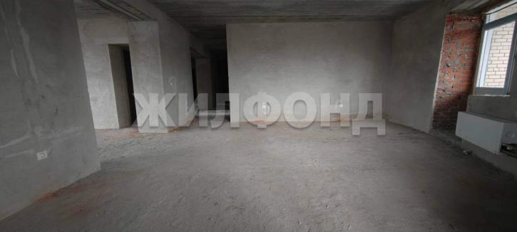 4-комн квартира Красноармейская улица, д.128