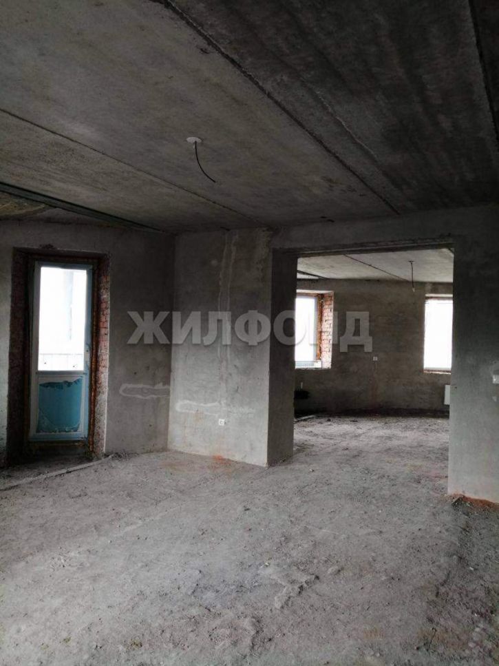 4-комн квартира Красноармейская улица, д.128