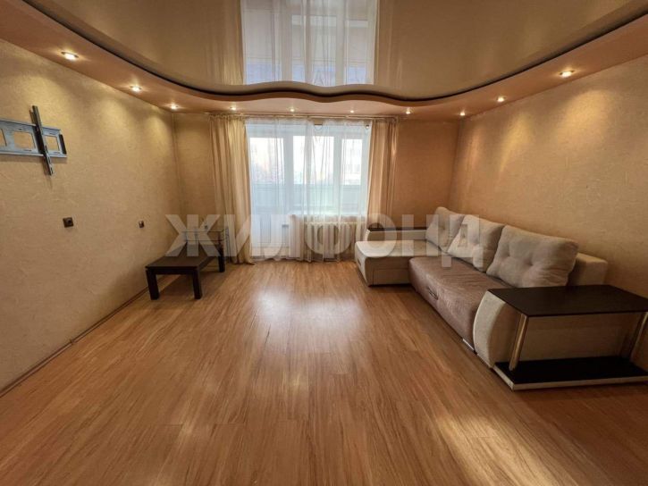 2-комн квартира Ивана Черных улица, д.14
