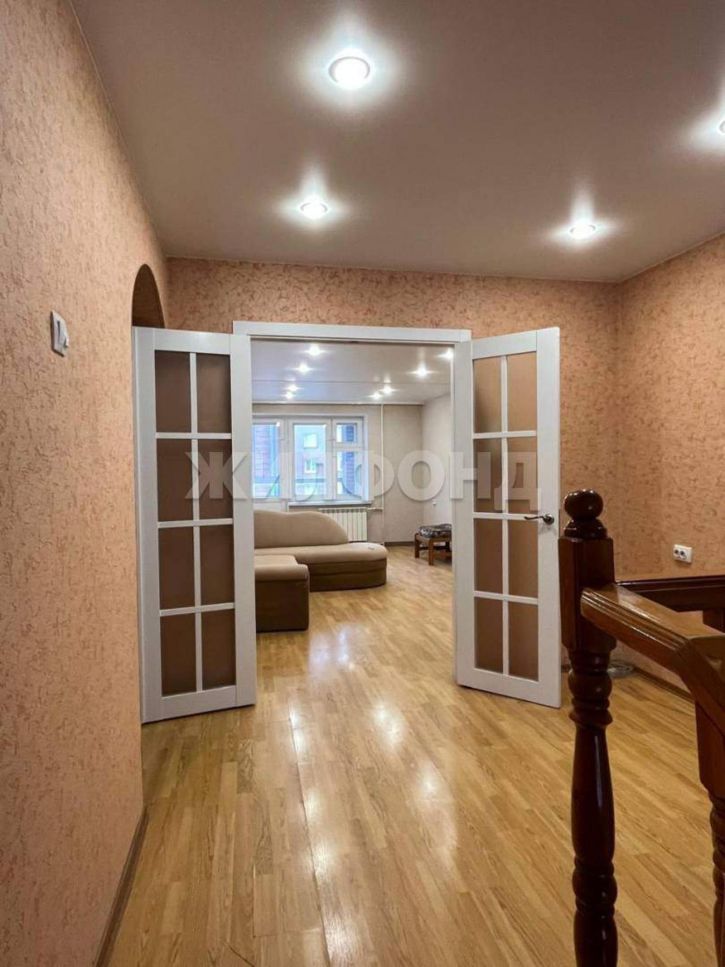 2-комн квартира Ленина проспект, д.180