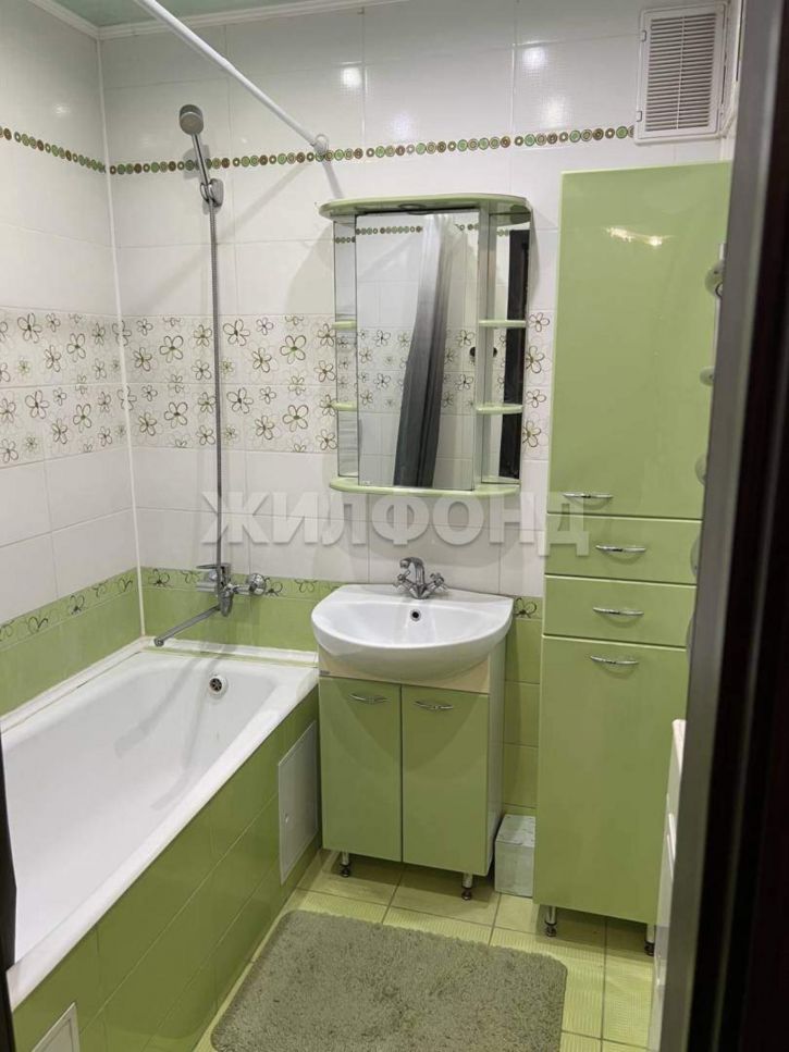 2-комн квартира Ивана Черных улица, д.14