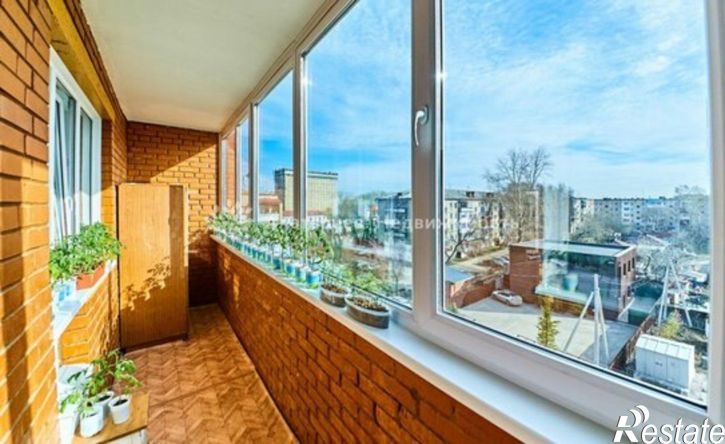 3-комн квартира ул Новосибирская, 8,  д. 8