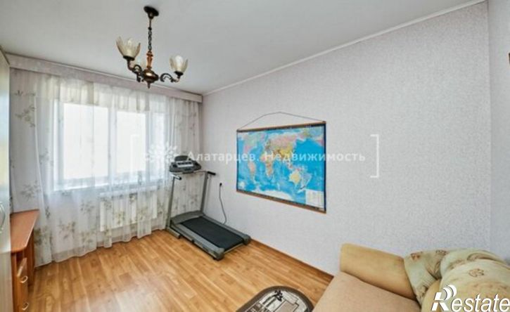 3-комн квартира ул Новосибирская, 8,  д. 8