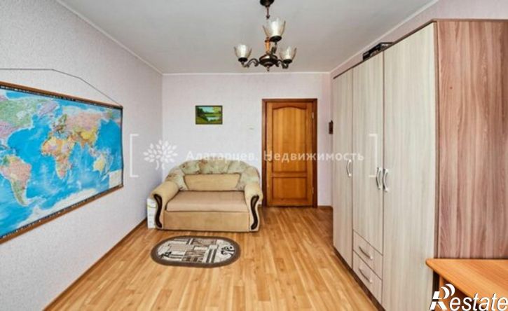3-комн квартира ул Новосибирская, 8,  д. 8