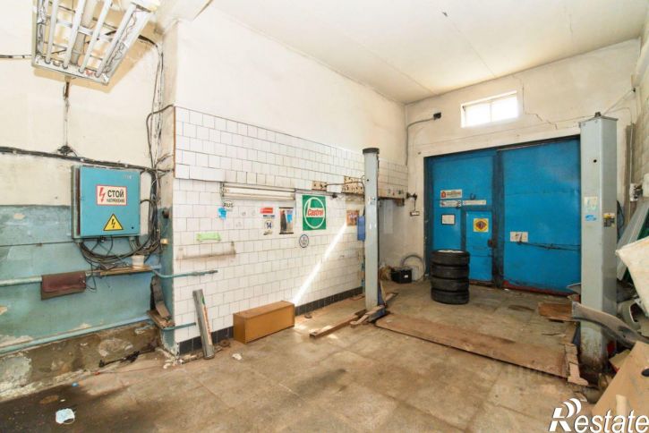 Гараж/парковка улица Смирнова, 5Г,  д. 5Г