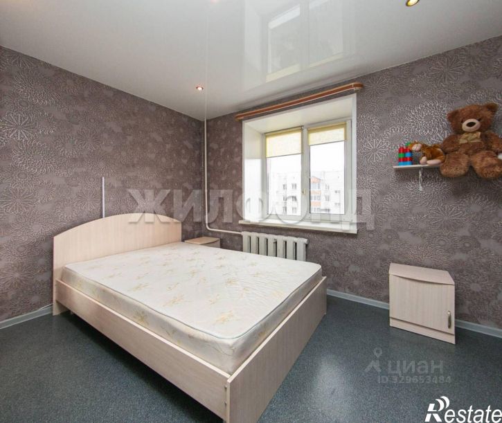 2-комн квартира Светлый переулок, 32,  д. 32