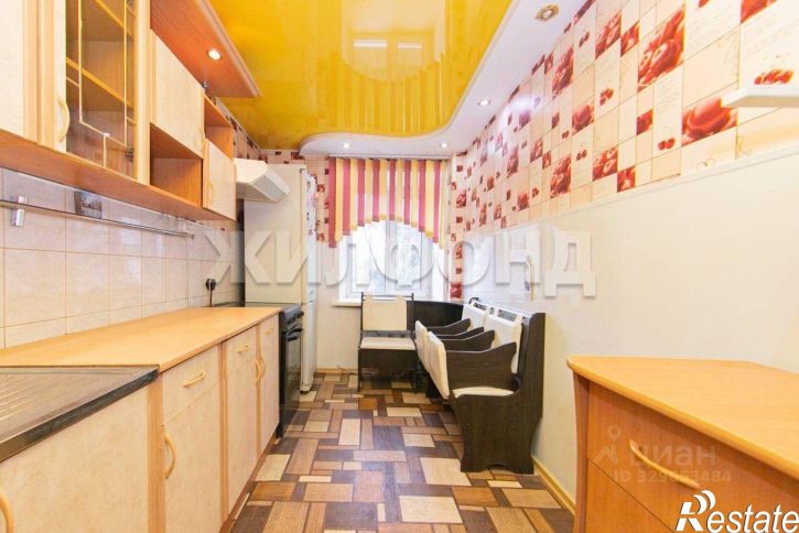 2-комн квартира Светлый переулок, 32,  д. 32