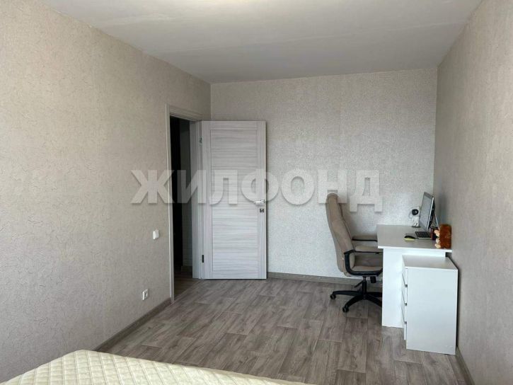 2-комн квартира Сибирская улица, д.80