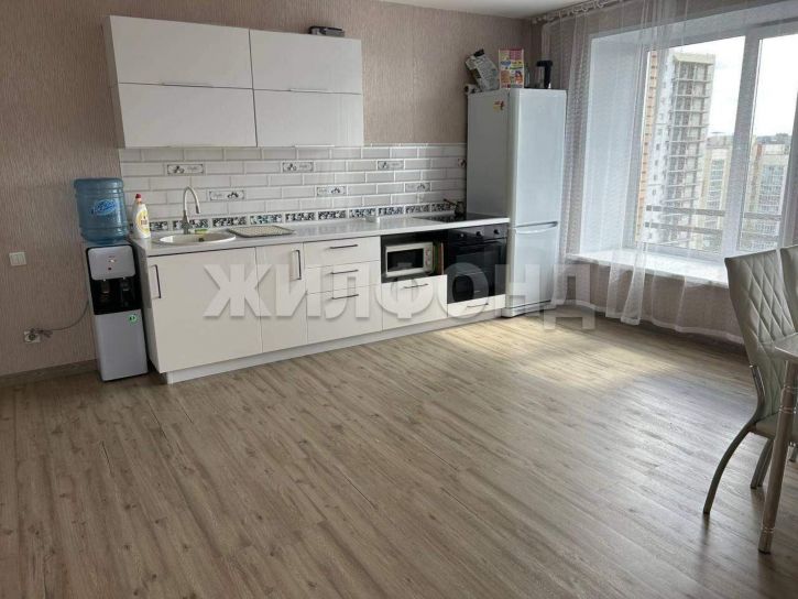 2-комн квартира Сибирская улица, д.80
