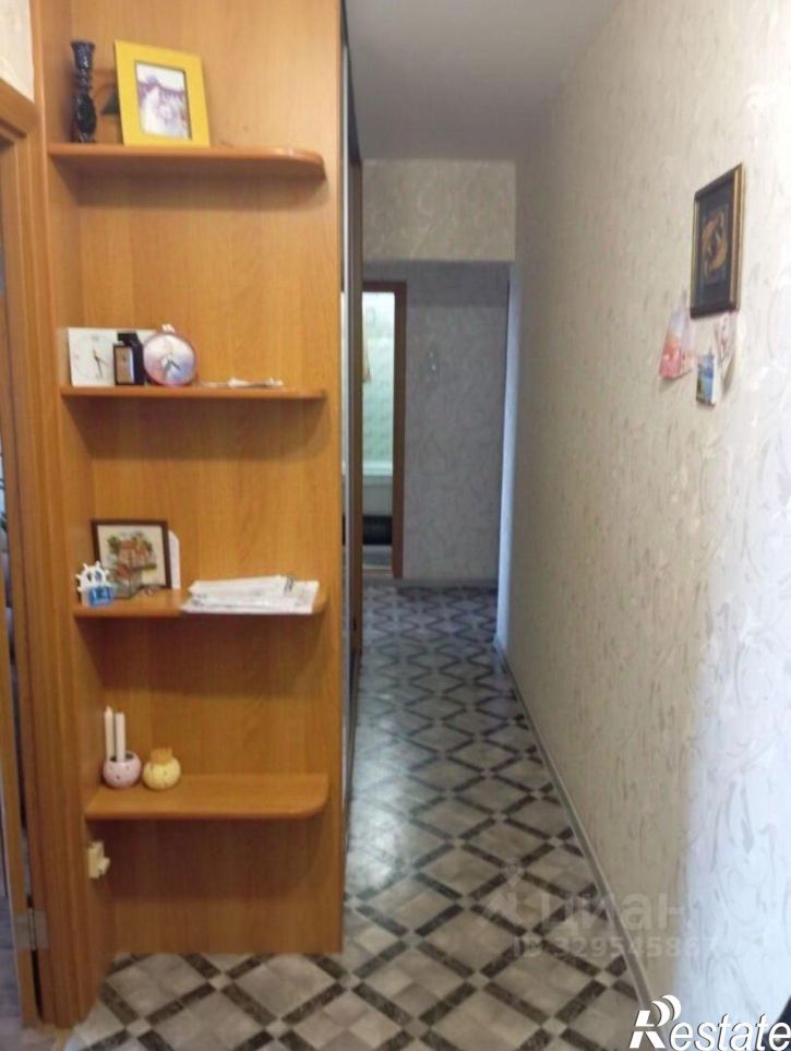 3-комн квартира улица Елизаровых, 70,  д. 70