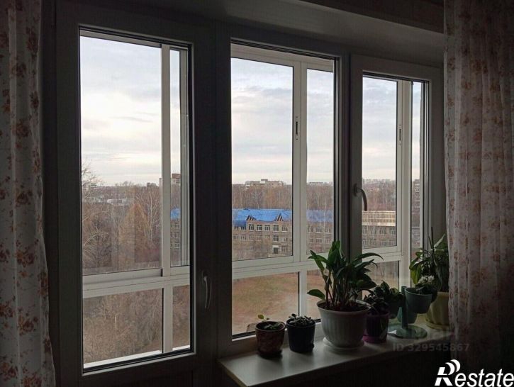3-комн квартира улица Елизаровых, 70,  д. 70