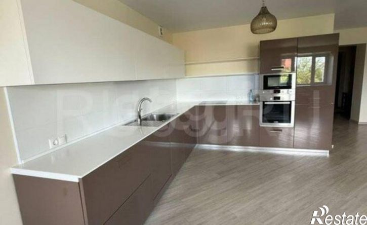 4-комн квартира улица Никитина, 25,  д. 25