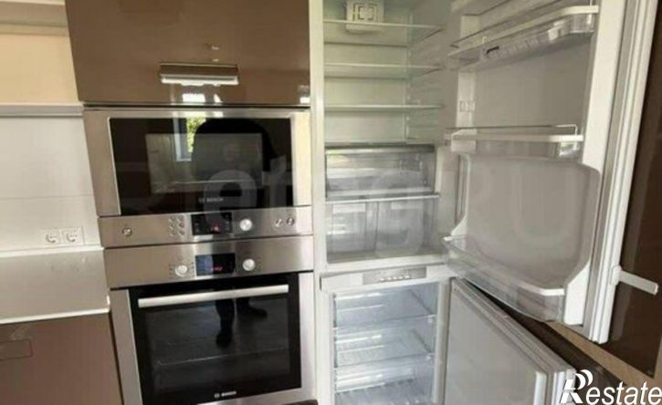 4-комн квартира улица Никитина, 25,  д. 25