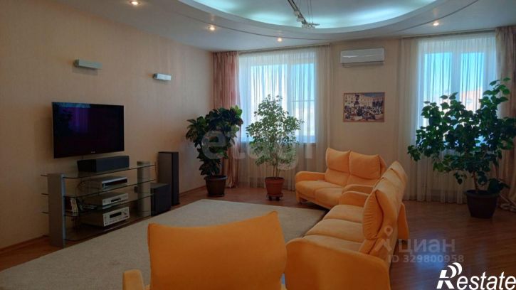 3-комн квартира улица Дзержинского, 27,  д. 27