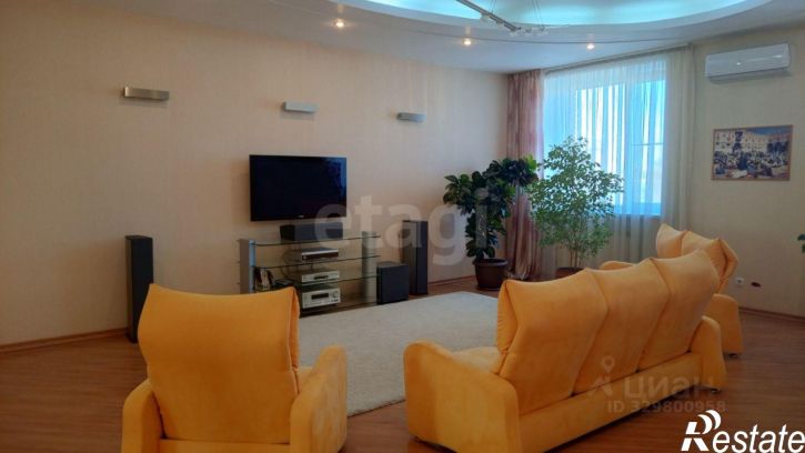 3-комн квартира улица Дзержинского, 27,  д. 27