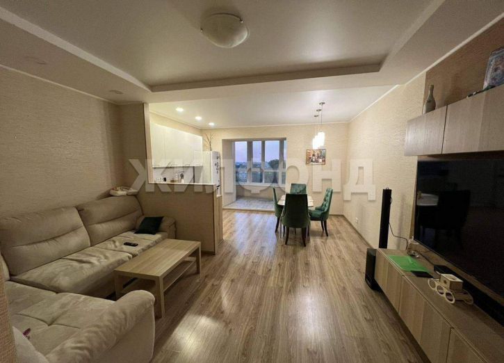 3-комн квартира Аркадия Иванова улица, д.27