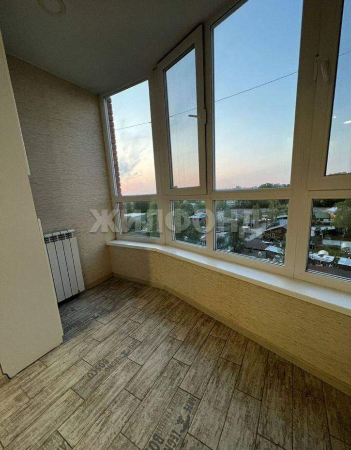 3-комн квартира Аркадия Иванова улица, д.27