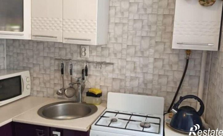 2-комн квартира ул Репина, 15,  д. 15