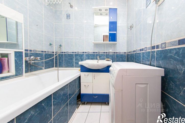 2-комн квартира Светлый переулок, 32,  д. 32