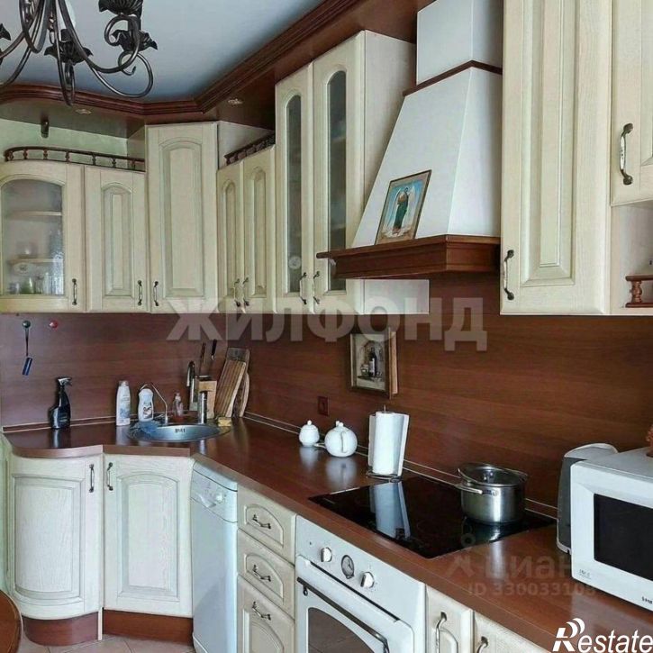 3-комн квартира Ленская улица, 12,  д. 12