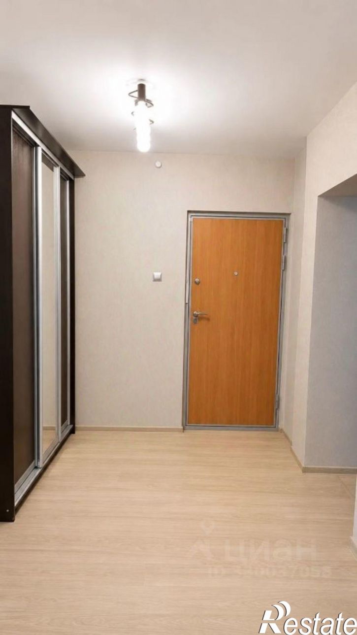 3-комн квартира 1-я Рабочая улица, 42,  д. 42