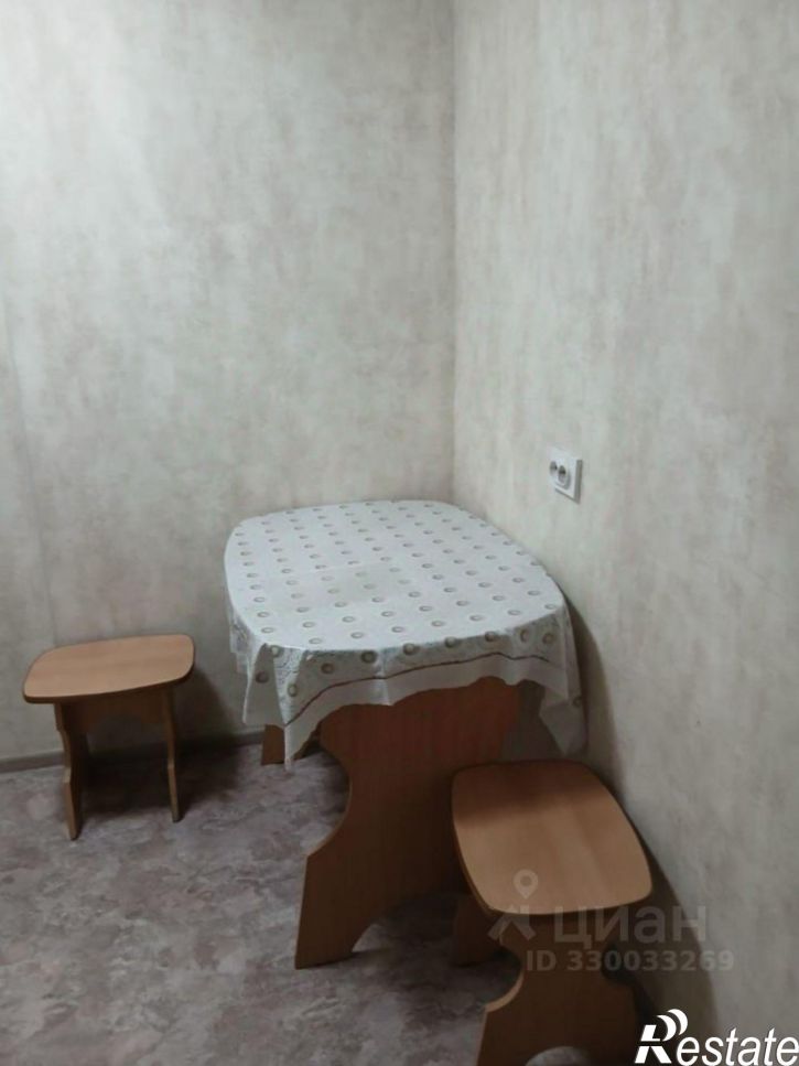 1-комн квартира ул 79-й Гвардейской дивизии, 1,  д. 1
