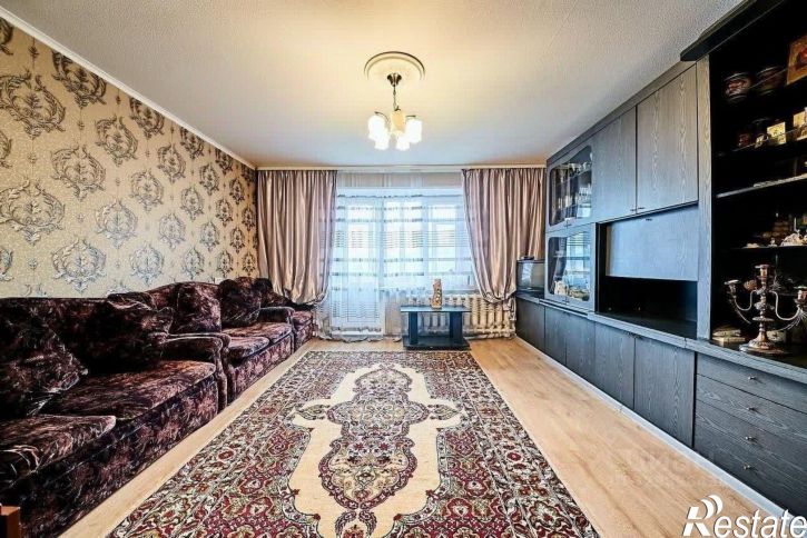 3-комн квартира улица Бирюкова, 6,  д. 6