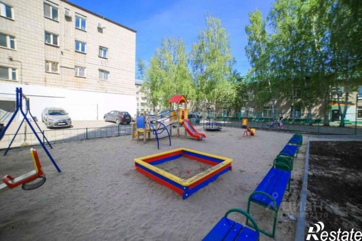 2-комн квартира улица Елизаровых, 15/1,  д. 15/1