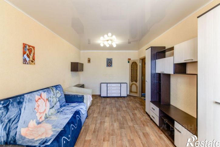 2-комн квартира улица Ивана Черных, 28,  д. 28