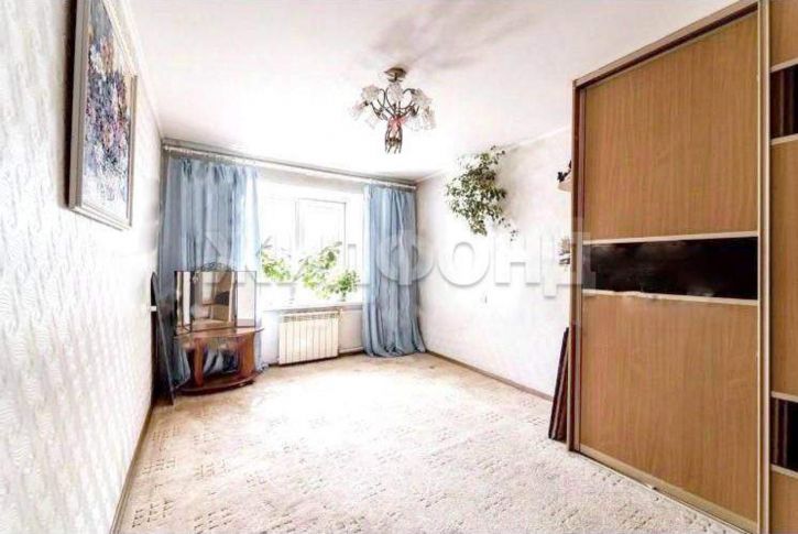 2-комн квартира Розы Люксембург улица, д.103