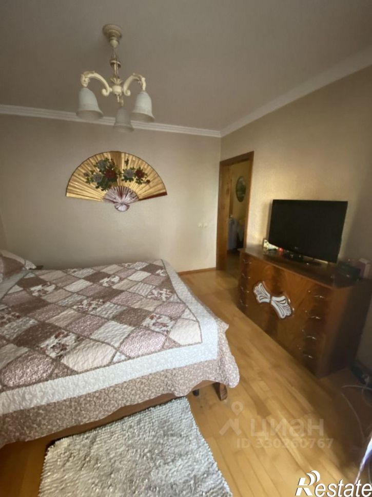 3-комн квартира Заозёрный переулок, 1,  д. 1
