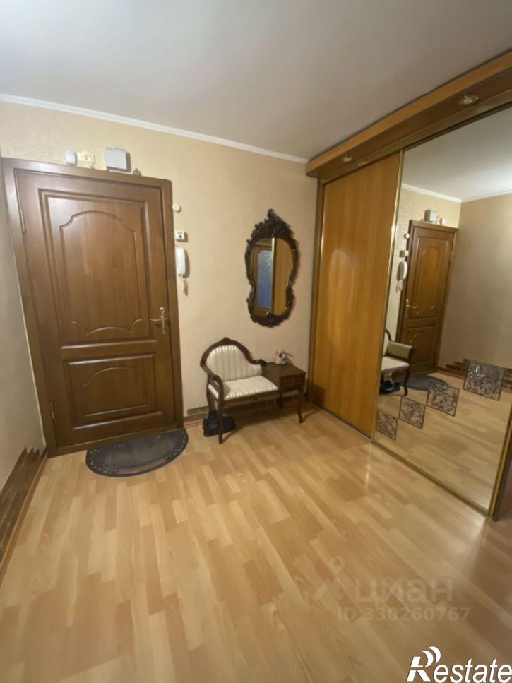 3-комн квартира Заозёрный переулок, 1,  д. 1