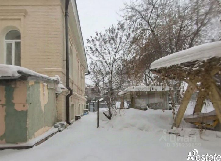 3-комн квартира улица Крылова, 25,  д. 25