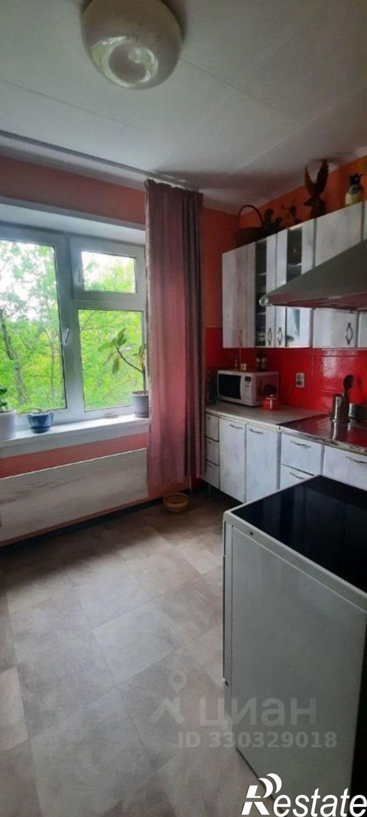 2-комн квартира улица Фёдора Лыткина, 24,  д. 24