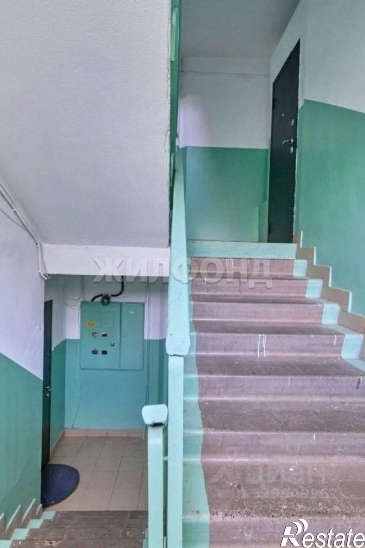 3-комн квартира улица Карла Ильмера, 15,  д. 15