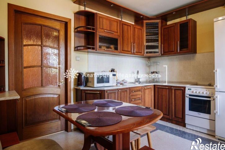 3-комн квартира ул Косарева, 6а,  д. 6а
