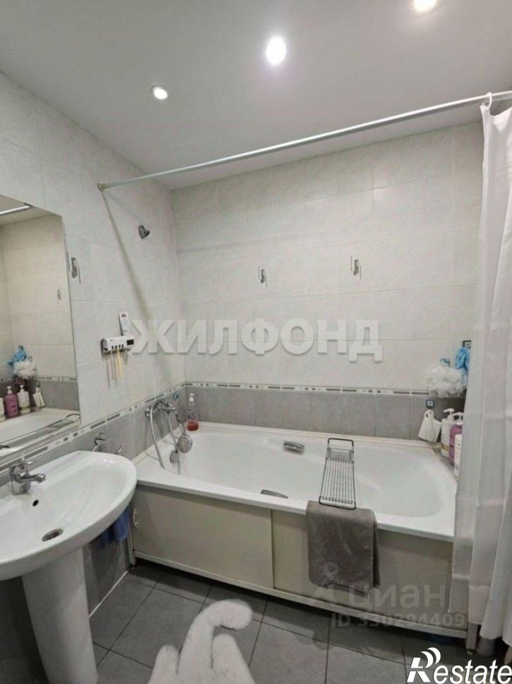 3-комн квартира ул Мельничная, 79 1,  д. 79 1,  к. 1
