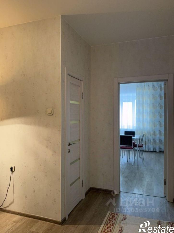4-комн квартира ул Лебедева, 38,  д. 38