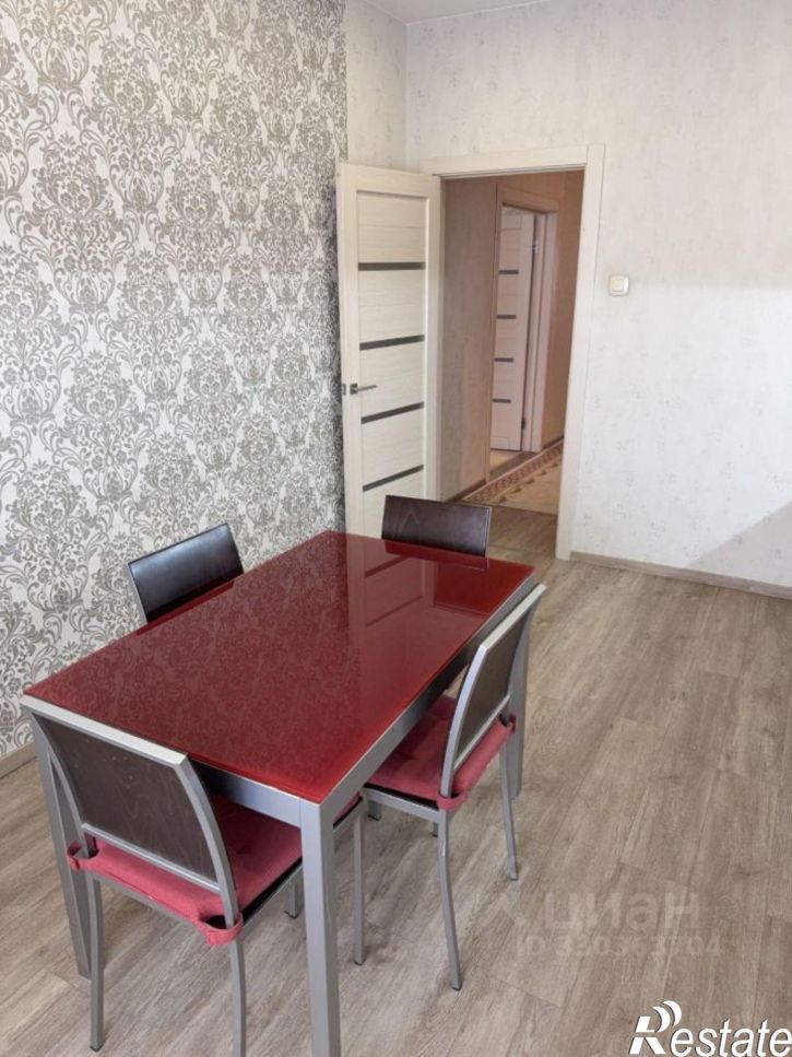 4-комн квартира ул Лебедева, 38,  д. 38