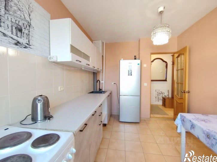 3-комн квартира улица Сергея Лазо, 20,  д. 20